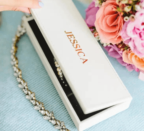 59 Trending Gift Ideas for Women in Their 20s - Groovy Girl Gifts