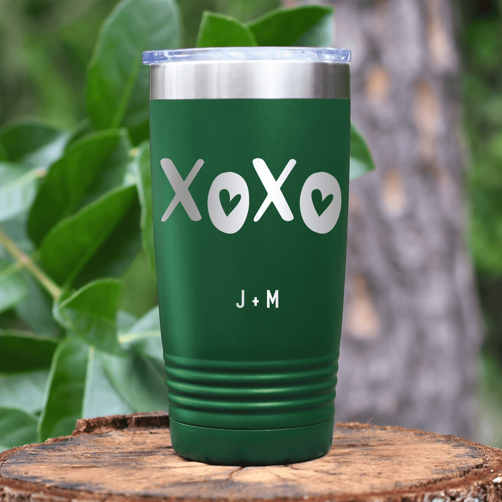 Green Valentines Day Tumbler With Kisses And Hugs Design