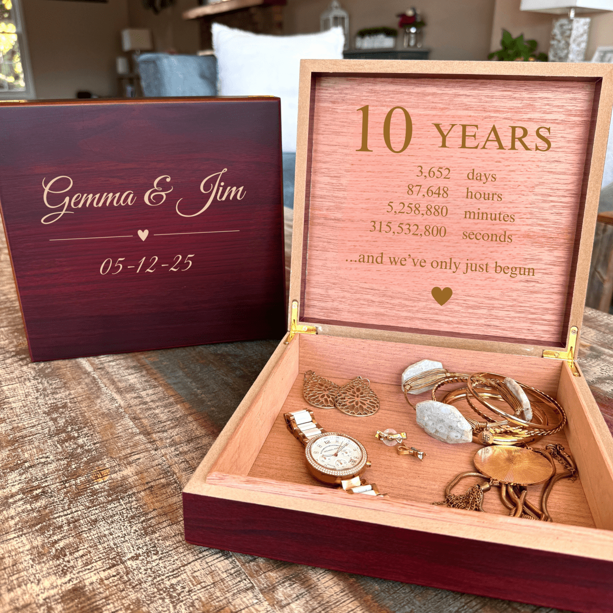 Personalized Keepsake Jewelry Box for her, Customized Gifts for Women by Groovy Girl Gifts