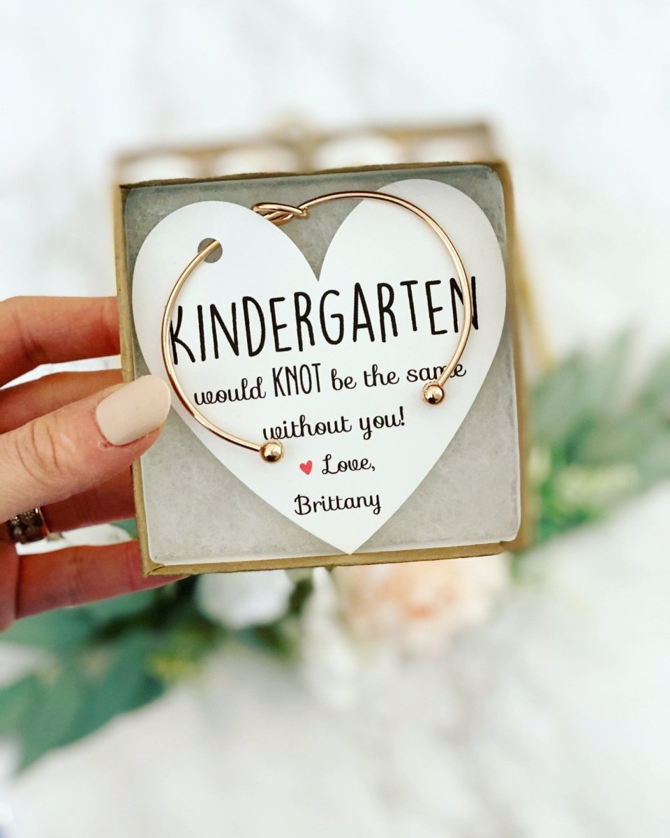 Bracelet Knot Bangle & Heart Card