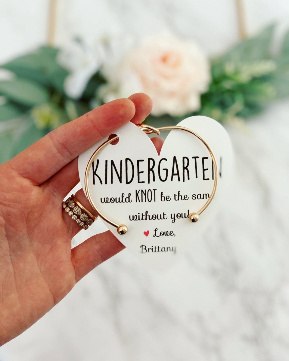 Bracelet Knot Bangle & Heart Card