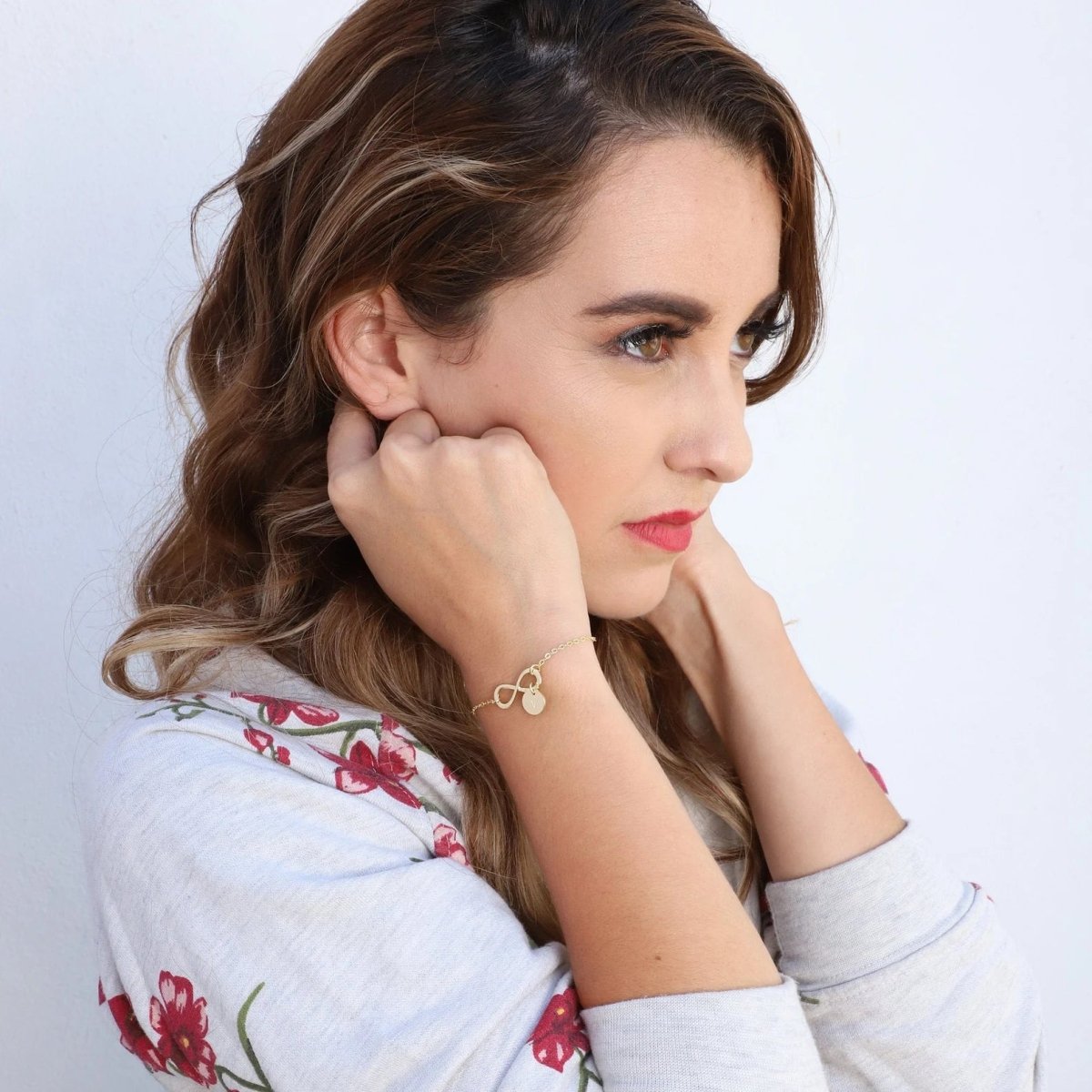 Bracelets Custom Infinity Bracelet