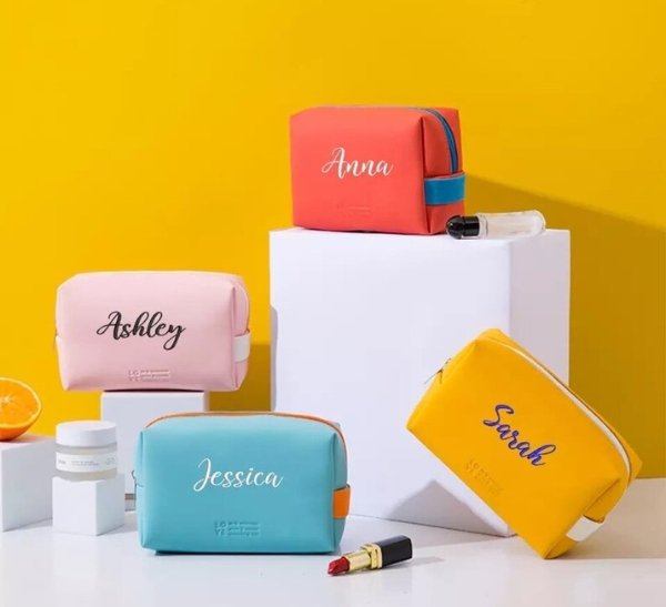 27 Customized Leather Makeup Bags You