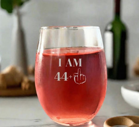 Gifts for a 45-Year-Old Woman (2026 Guide) — 26 Honest Picks | Groovy Girl Gifts