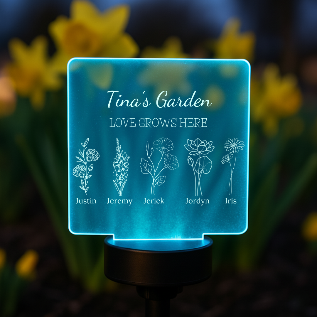 Love Grows Here Personalized Family Solar Garden Light