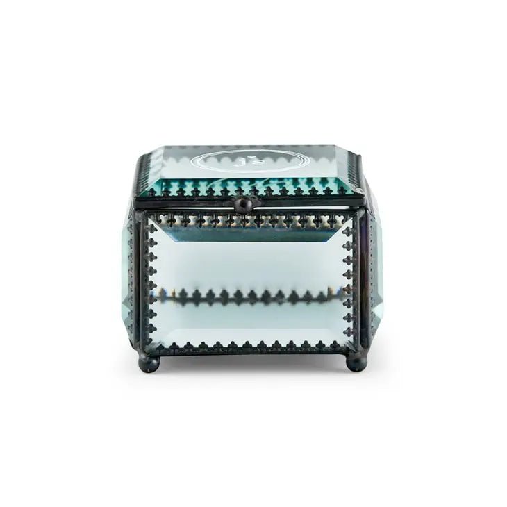 Personalized Vintage Treasure Keepsake Case for her, Customized Gifts for Women by Groovy Girl Gifts