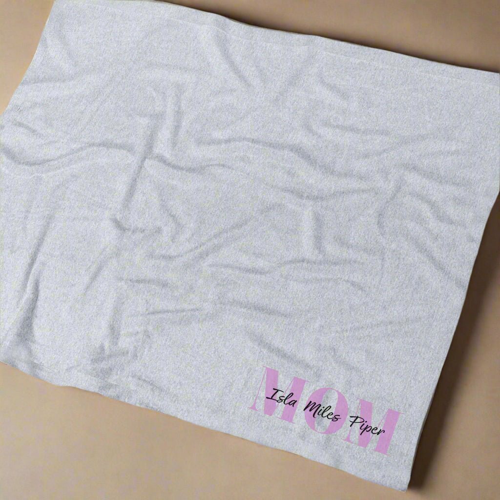 Personalized Children&#39;s Names Custom Blanket for her, Customized Gifts for Women by Groovy Girl Gifts