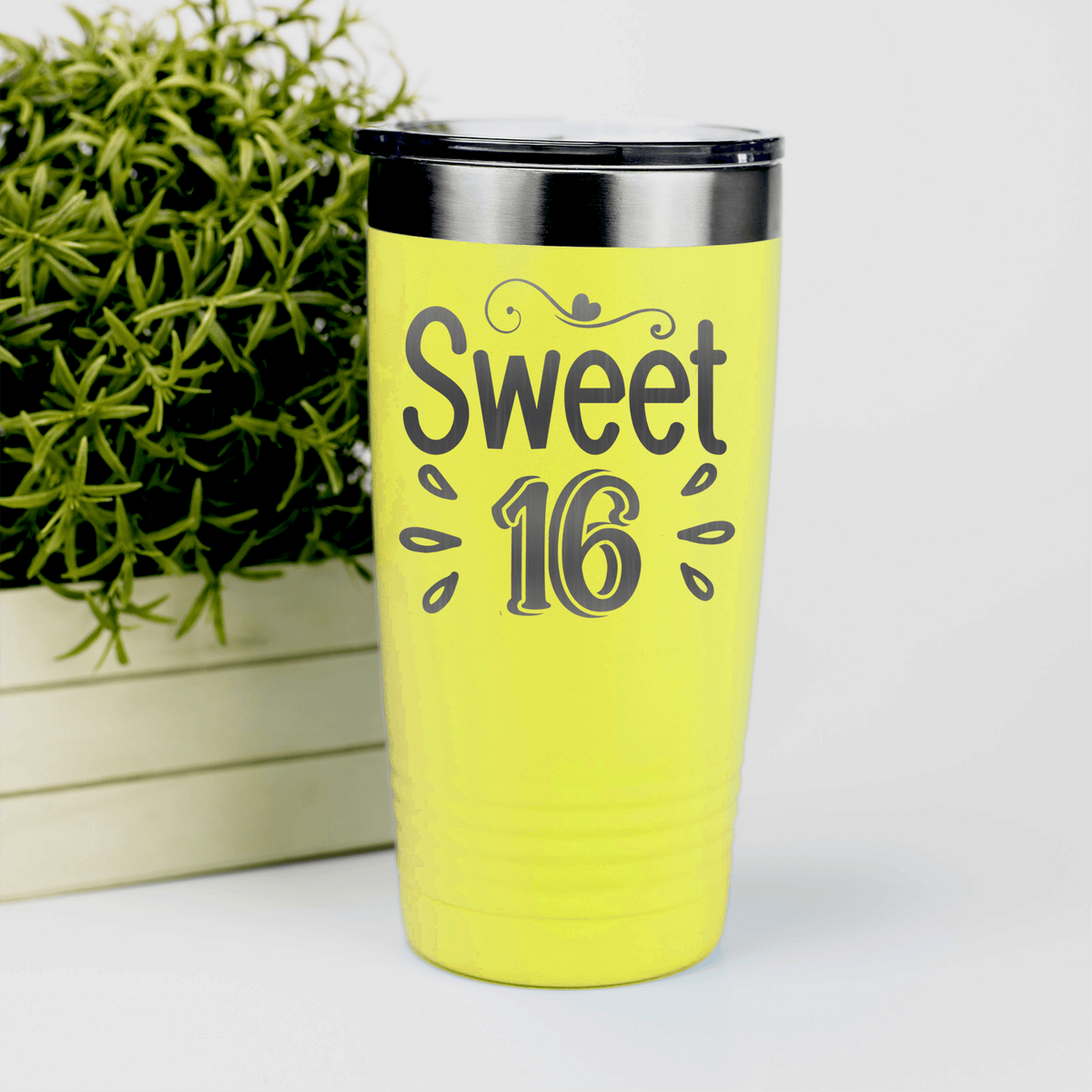 Yellow birthday tumbler Sweet Sixteen