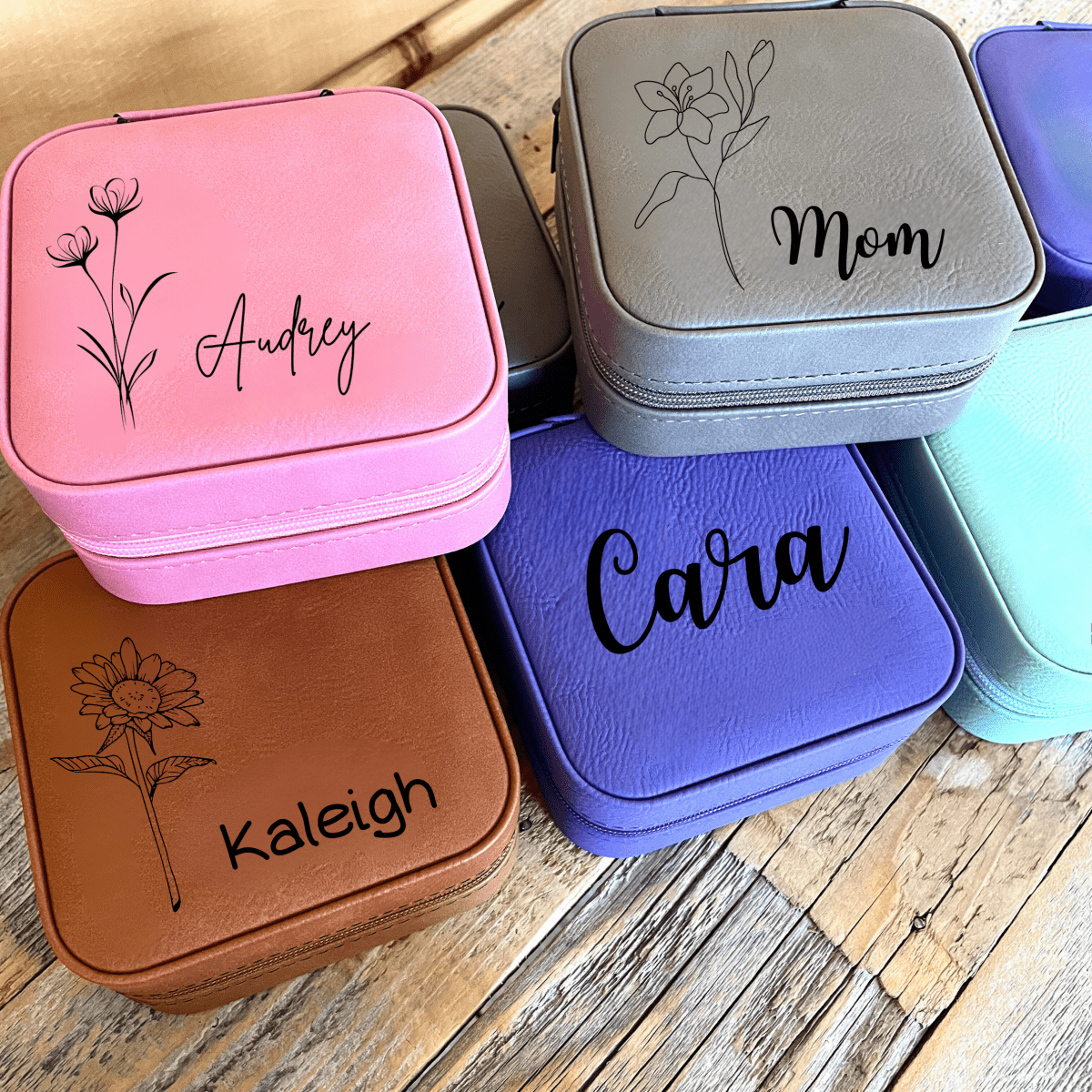 Personalized Snazzy Jewelry Box for her, Customized Gifts for Women by Groovy Girl Gifts