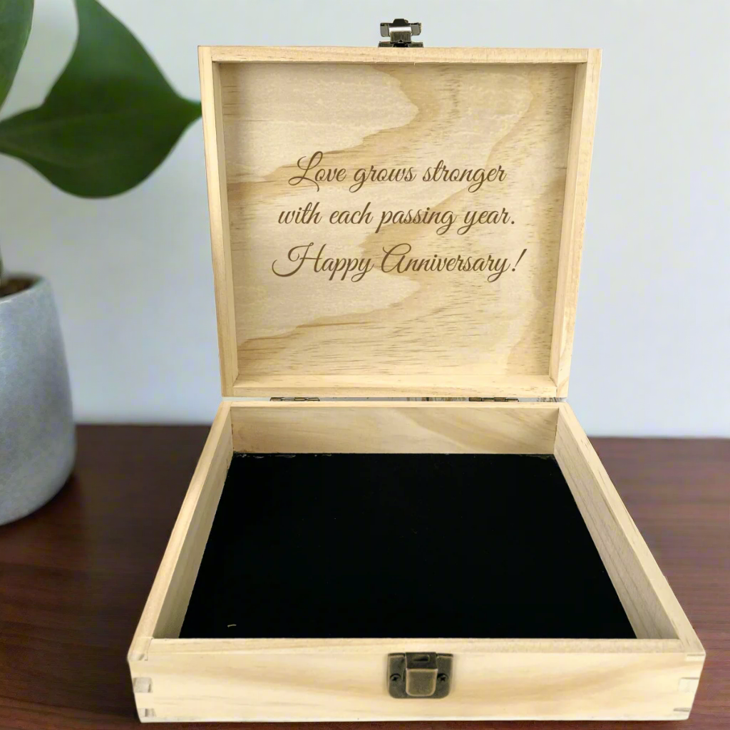 Personalized Sentimental Moments Custom Keepsake Box for her, Customized Gifts for Women by Groovy Girl Gifts