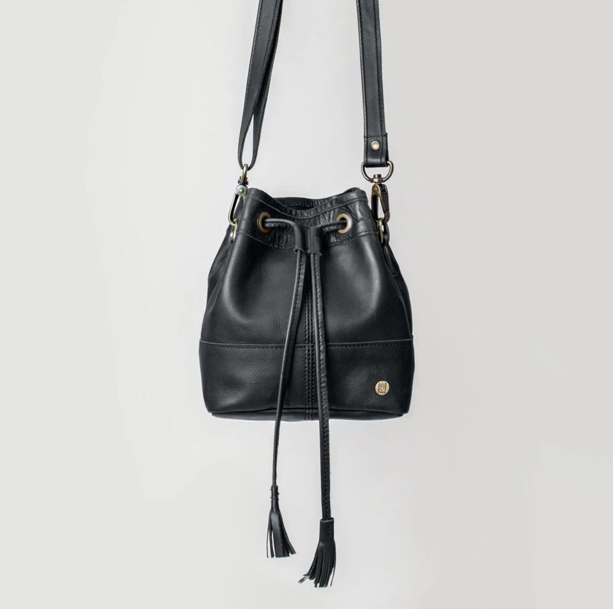 Bags &amp; Luggage - Women&#39;s Bags - Crossbody Bags Bold Bucket Bag