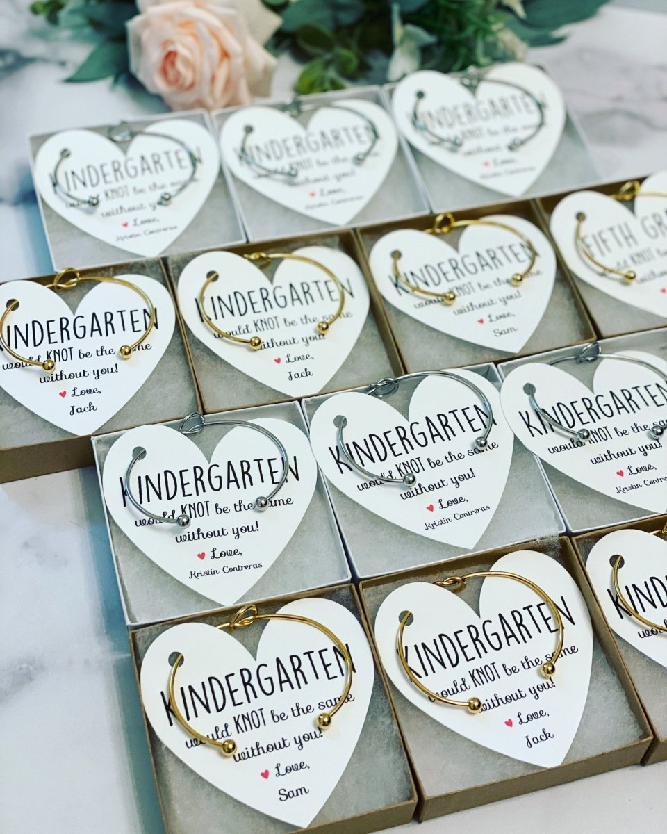 Bracelet Knot Bangle & Heart Card