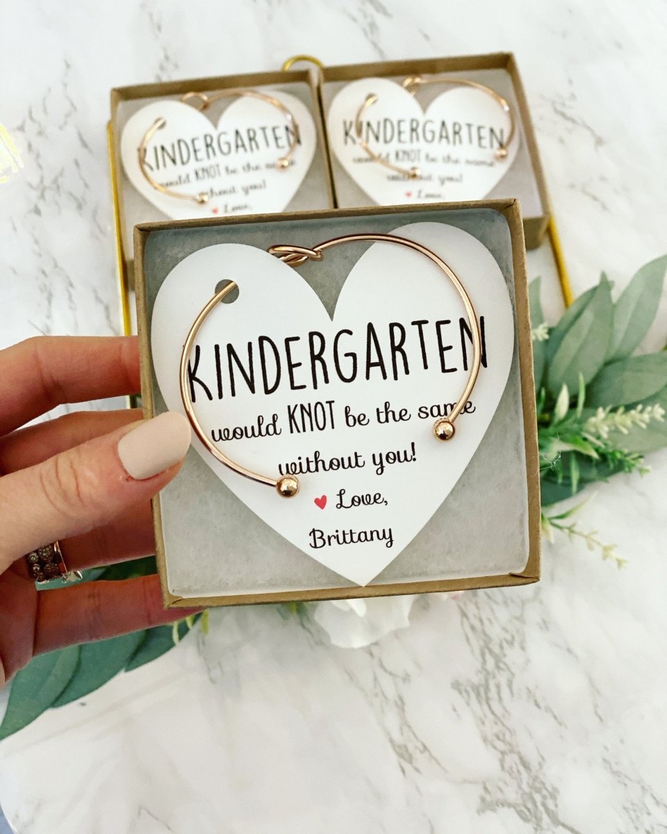 Bracelet Knot Bangle & Heart Card