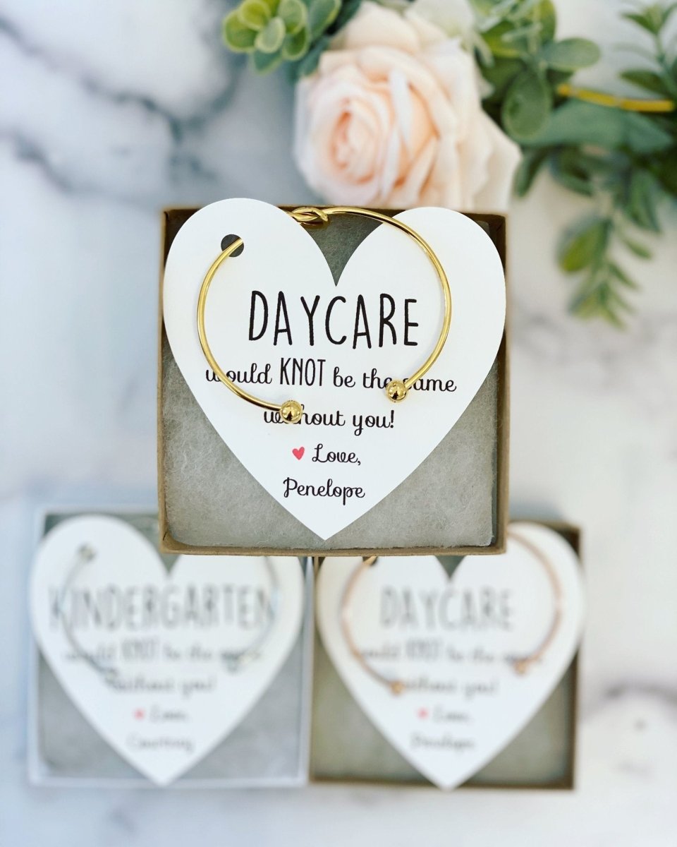 Bracelet Knot Bangle & Heart Card