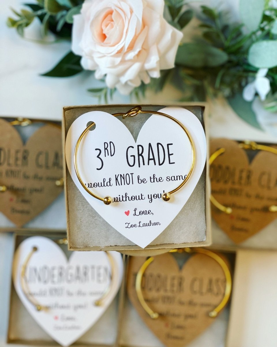 Bracelet Knot Bangle & Heart Card