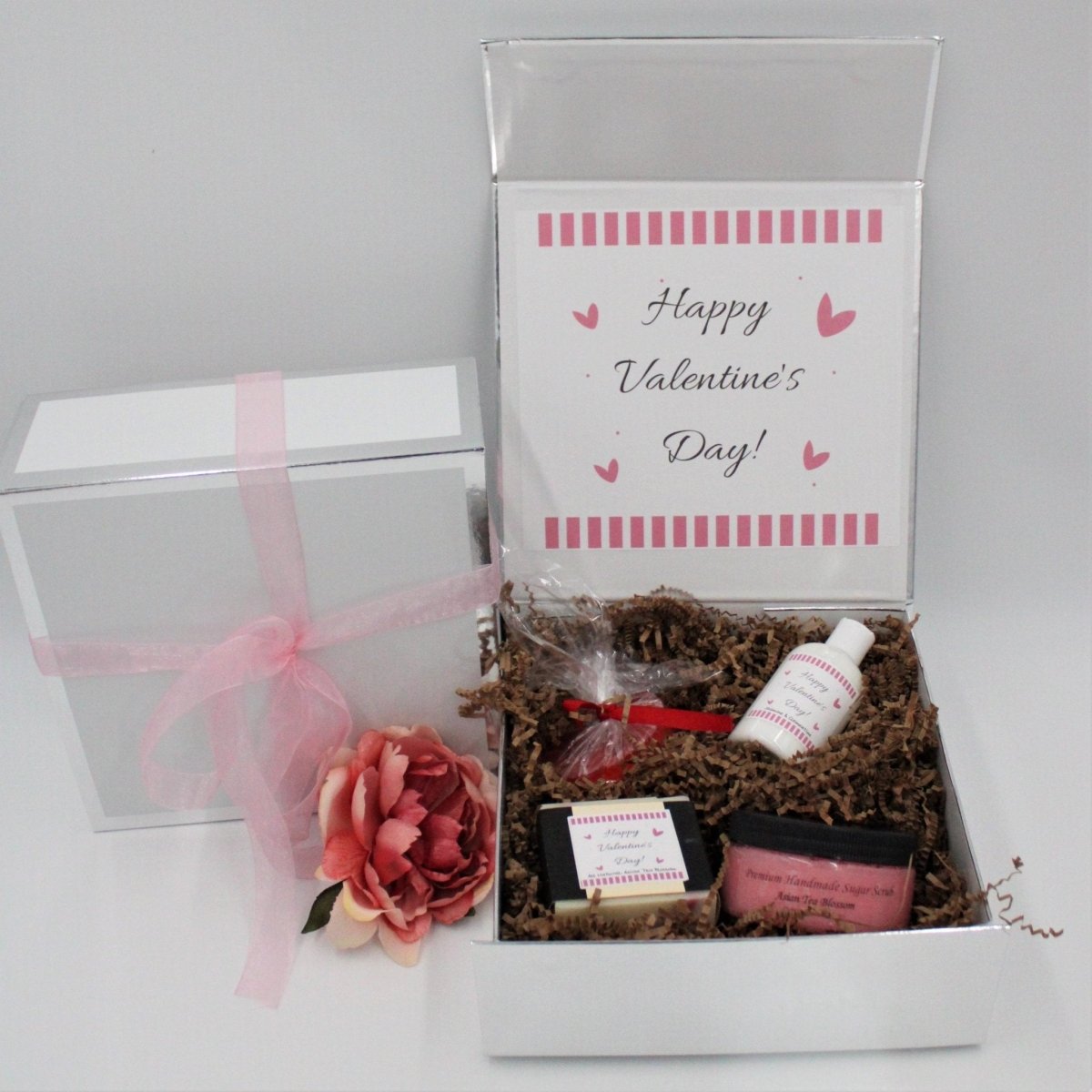 Gift Box Serenity Spa Gift Set