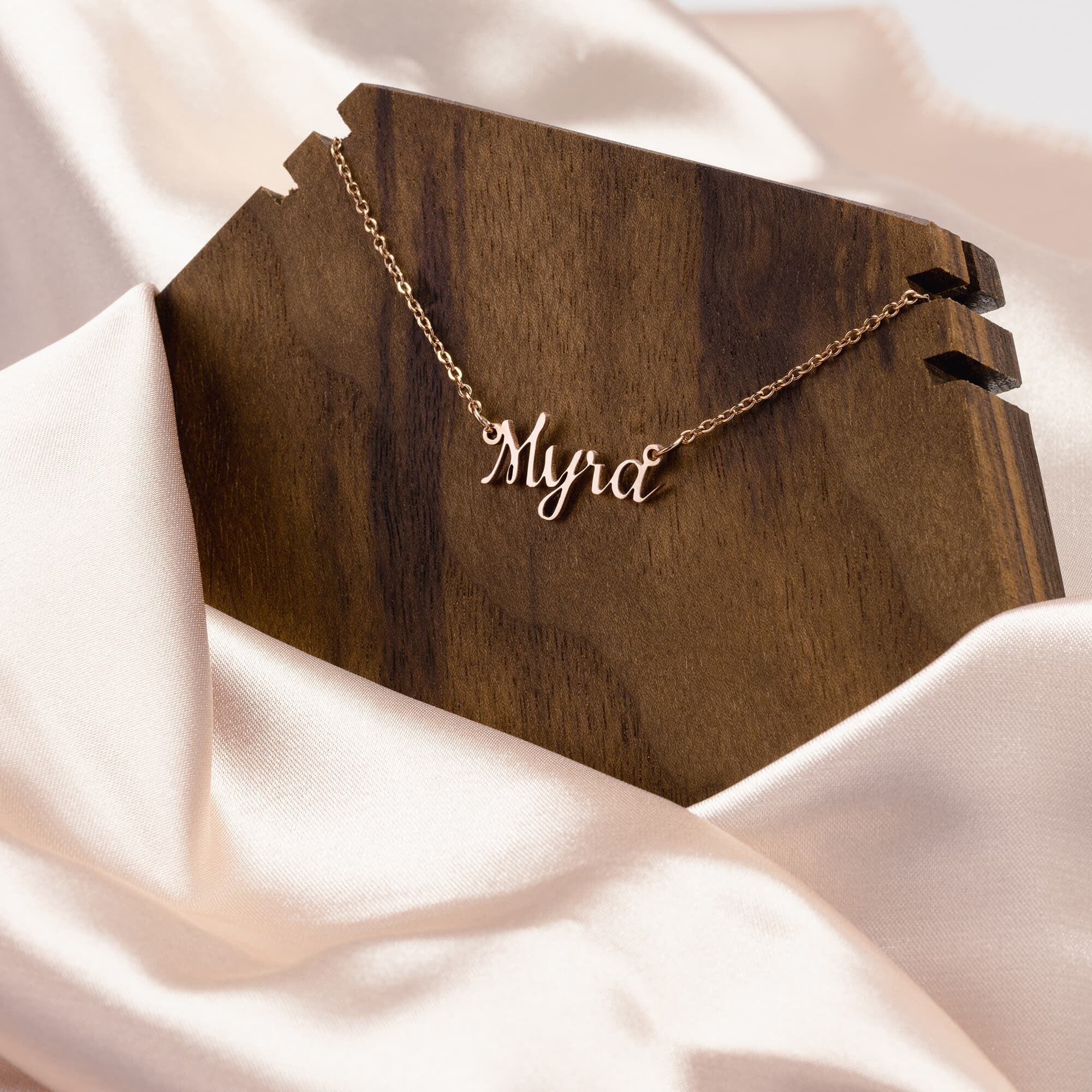 To My Girlfriend, Best Friend and Soulmate - Signature Name Necklace –  Elevate My Essentials
